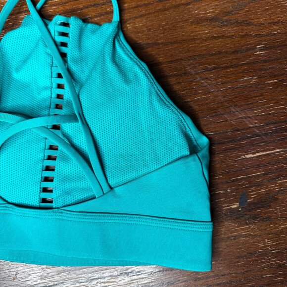 Nike Training Rainbow Ladder Indy Sports Bra Womens Green Size XS Polyester/Span - Picture 6 of 7